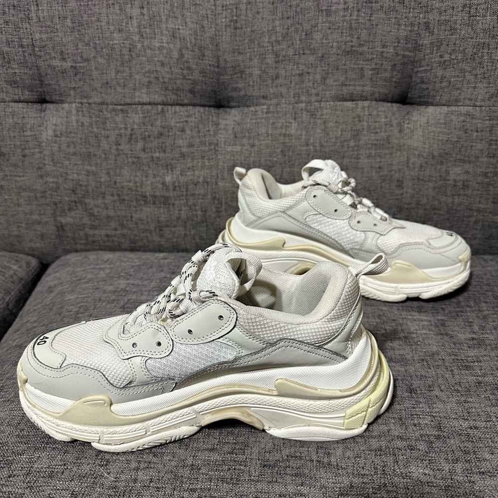 Balenciaga Triple S Size Eu 40 - Picture 6 of 9